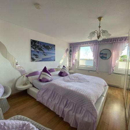 Himmlisch Wohnen Appartement Bergen Auf Rugen Buitenkant foto