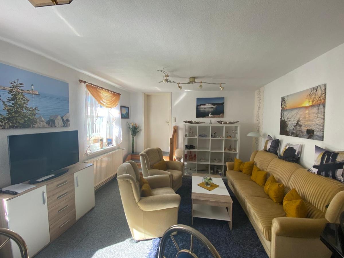 Himmlisch Wohnen Appartement Bergen Auf Rugen Buitenkant foto