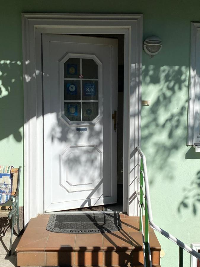 Himmlisch Wohnen Appartement Bergen Auf Rugen Buitenkant foto