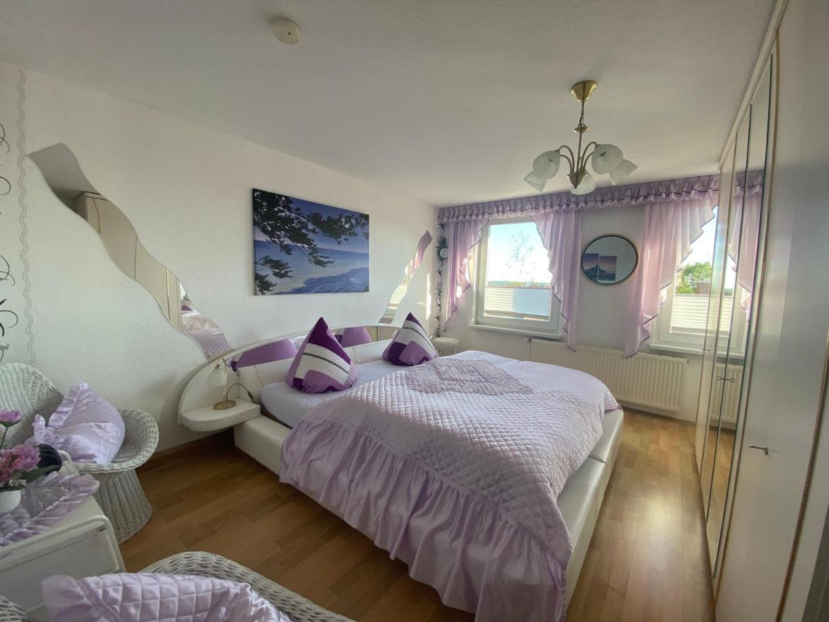 Himmlisch Wohnen Appartement Bergen Auf Rugen Buitenkant foto
