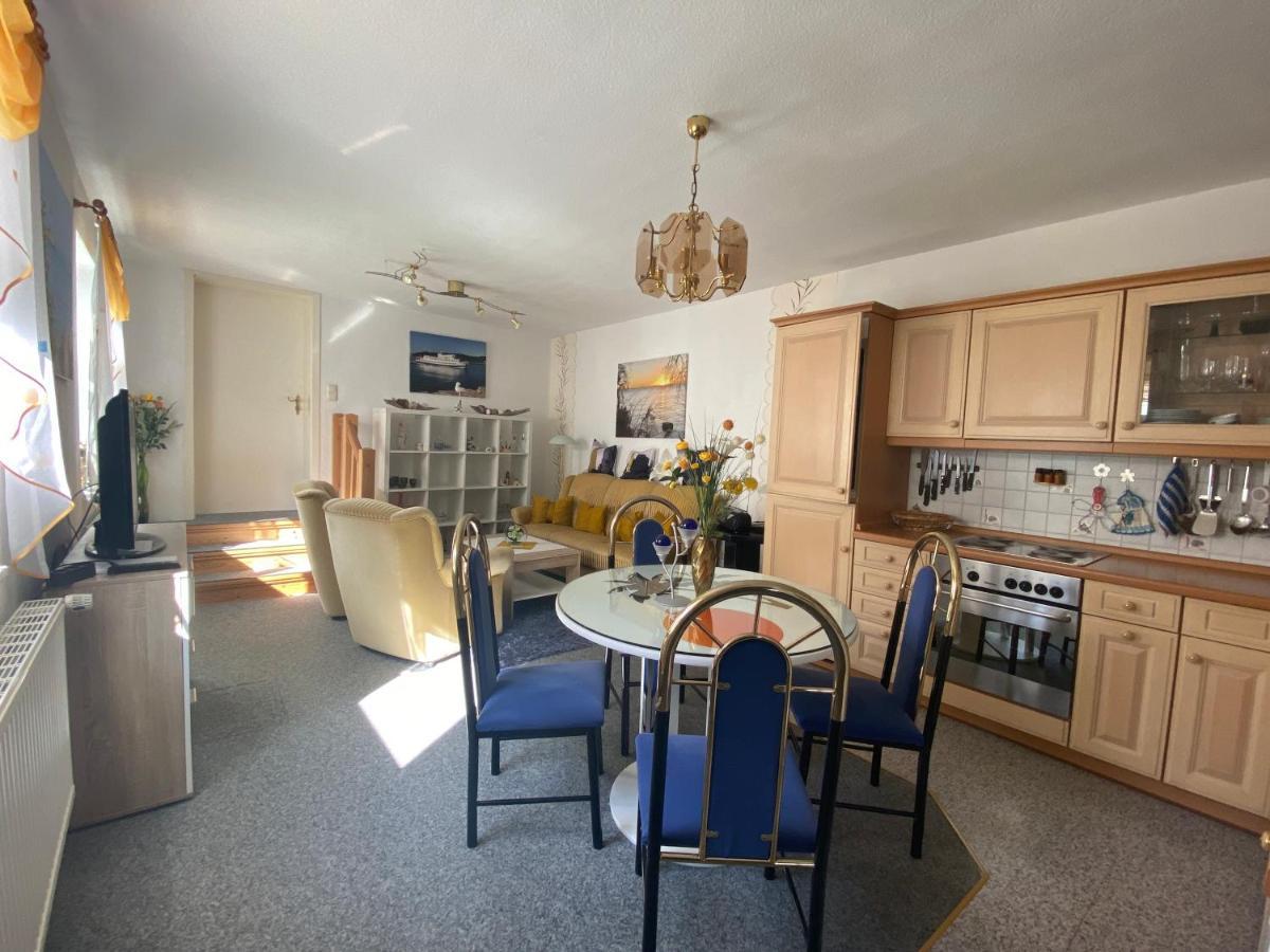 Himmlisch Wohnen Appartement Bergen Auf Rugen Buitenkant foto